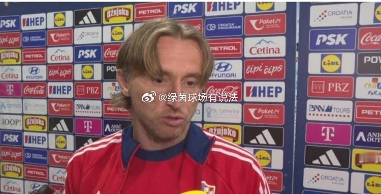 欧国联A级联赛迎来一场震撼对决，克罗地亚主场0-7不敌英格兰，创下格子军团队史最大分差失利。本场英格兰进攻火力全开，凯恩、萨卡双双梅开二度，贝林厄姆贡献1射3传，戈登与罗杰斯也收获进球，多点开花撕碎对手防线。
 
曾经拿下世界杯亚军、季军的克罗地亚，在主场遭遇惨败。莫德里奇赛后坦言，这是 ​