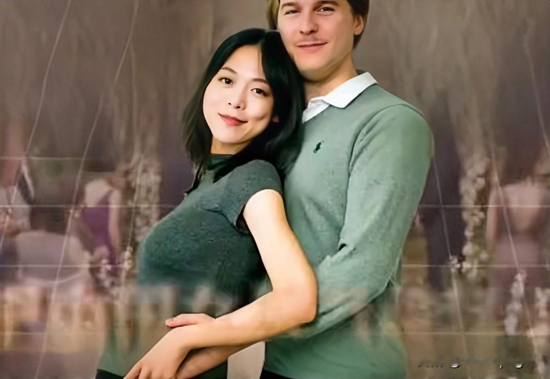 警惕！外籍骗婚黑产成型，别把婚姻当成别人上岸的跳板

一定要提醒所有女生！外网早已形成成熟灰色产业链，不少外籍人员专门靠婚恋套路，把婚姻当成定居中国的捷径。

他们有标准化骗局：专挑心思单纯、生活简单的女生下手，半年内快速闪婚，只在中国领证、不在本国备案，拿到居留资格就可随时脱身。

更恶劣的是刻意