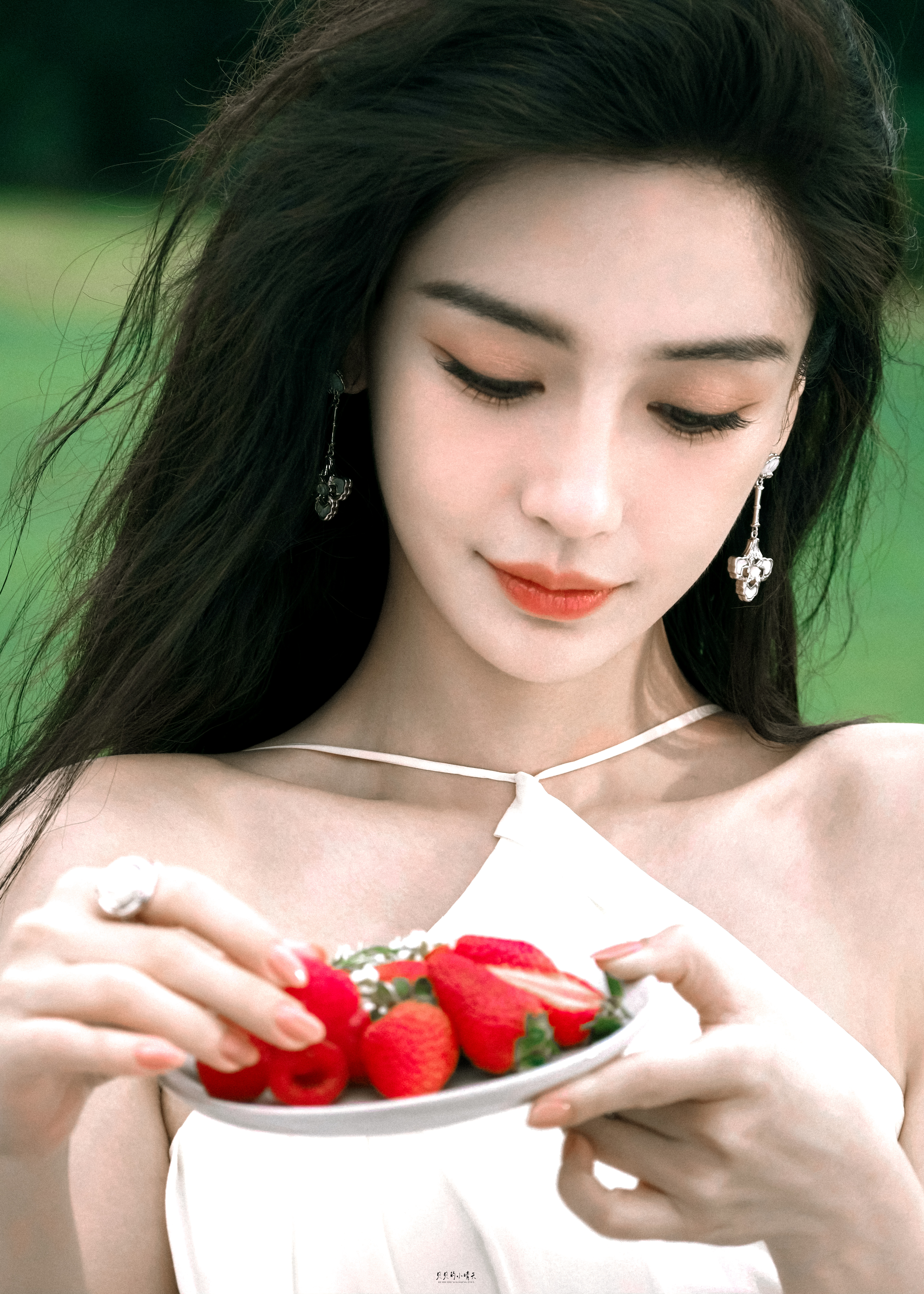 🍓

ANGELABABY  ×  饭修 ​