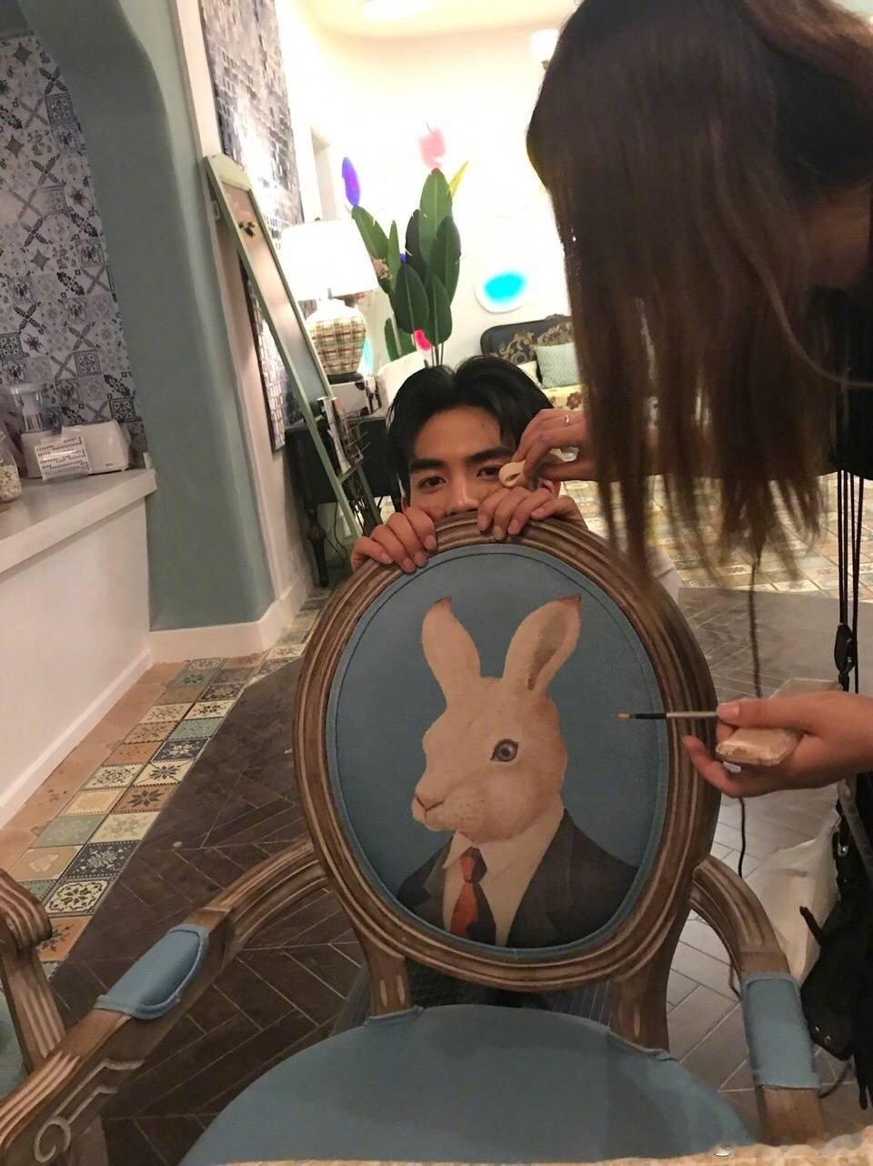 是男友感很强的一只宋威龙99😽 ​