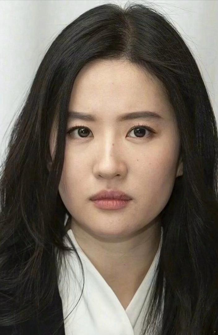 刘亦菲淡妆怎么样？ ​