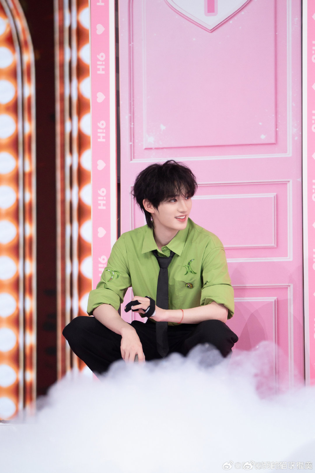 #丁程鑫[超话]#🌟#青年演员丁程鑫#🌟#永远做演员丁程鑫的观众#🌟#你好星期六鑫在跳#🌟#丁程鑫我们的宿舍#🌟#丁程鑫人造神#🌟#丁程鑫 芥#🌟#丁程鑫 新伤#🌟#丁程鑫 我们是彼此的星星和月亮#🌟#丁程鑫 ace门面主舞# 
我的心事是一場悶悶的小雨天氣 ​