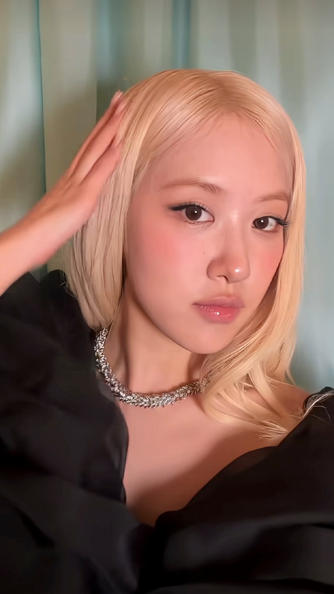 这是谁家的小美玫哟[舔屏][舔屏]好漂亮好漂亮
#朴彩英 亚女一# ​