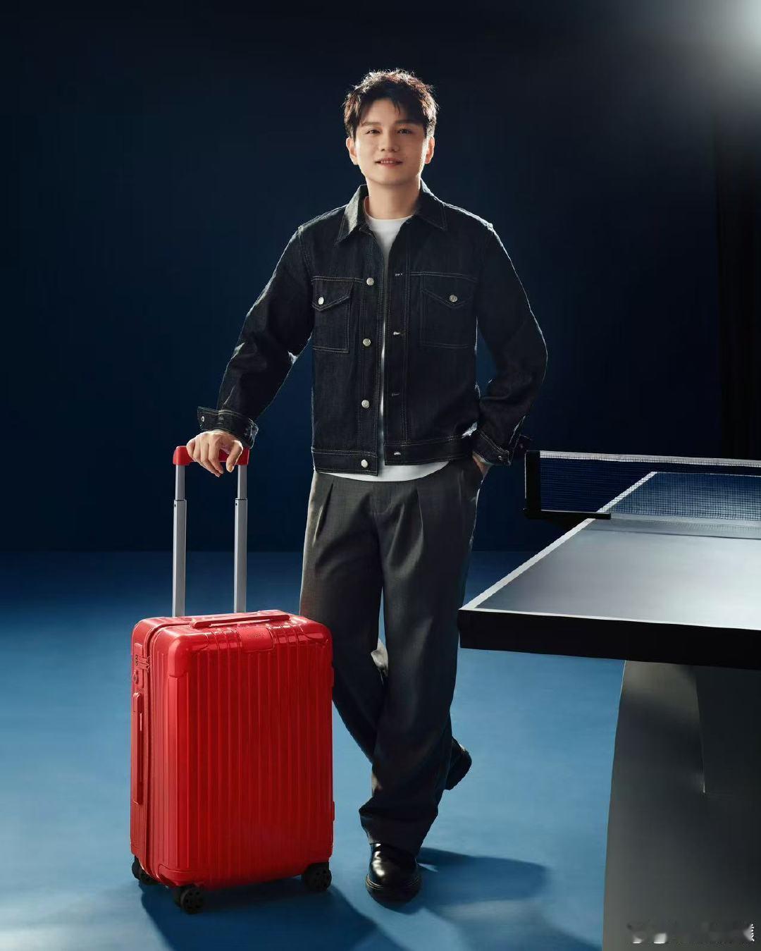 RIMOWA全程助攻追星，樊振东清唱氛围感拉满，音乐与乒乓两大传奇难得同框 ​