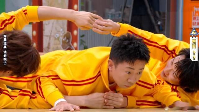 让颜安和唐九洲开心起来的，是两人在 《披荆斩棘2026》 里这段意外结下的兄弟情。这俩人碰到一起，简直是把综艺变成了“喜剧人”团建现场。

🎭 名场面频出，快乐源泉根本停不下来

· 宿舍互怼，笑点密集：俩人住一个宿舍，日常互怼氛围拉满。聊到拍戏，听到一天一百零四场戏的工作量全员震惊；颜安面对递来的