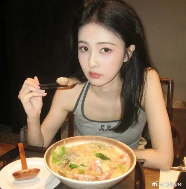 #白鹿[超话]#鹿鹿要记得好好吃饭呀 ​