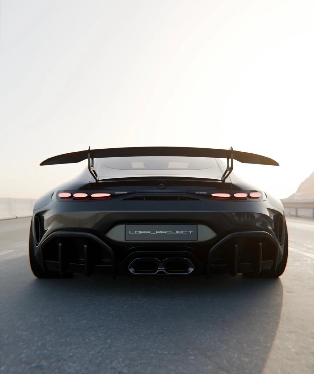 全黑GTR 公路赛车级猛兽

Mercedes-AMG GT R 本来就够狠，
这套全黑宽体更是把“野兽”属性拉满！
巨大尾翼、激进前唇、宽体轮拱、全黑轮毂…
一眼望去就像从纽北直接开出来的公路版赛车。
不需要花里胡哨的颜色，纯黑已经够杀伤力。
有时候越克制，越致命。
这种压迫感谁懂？
#汽车视觉# ​
