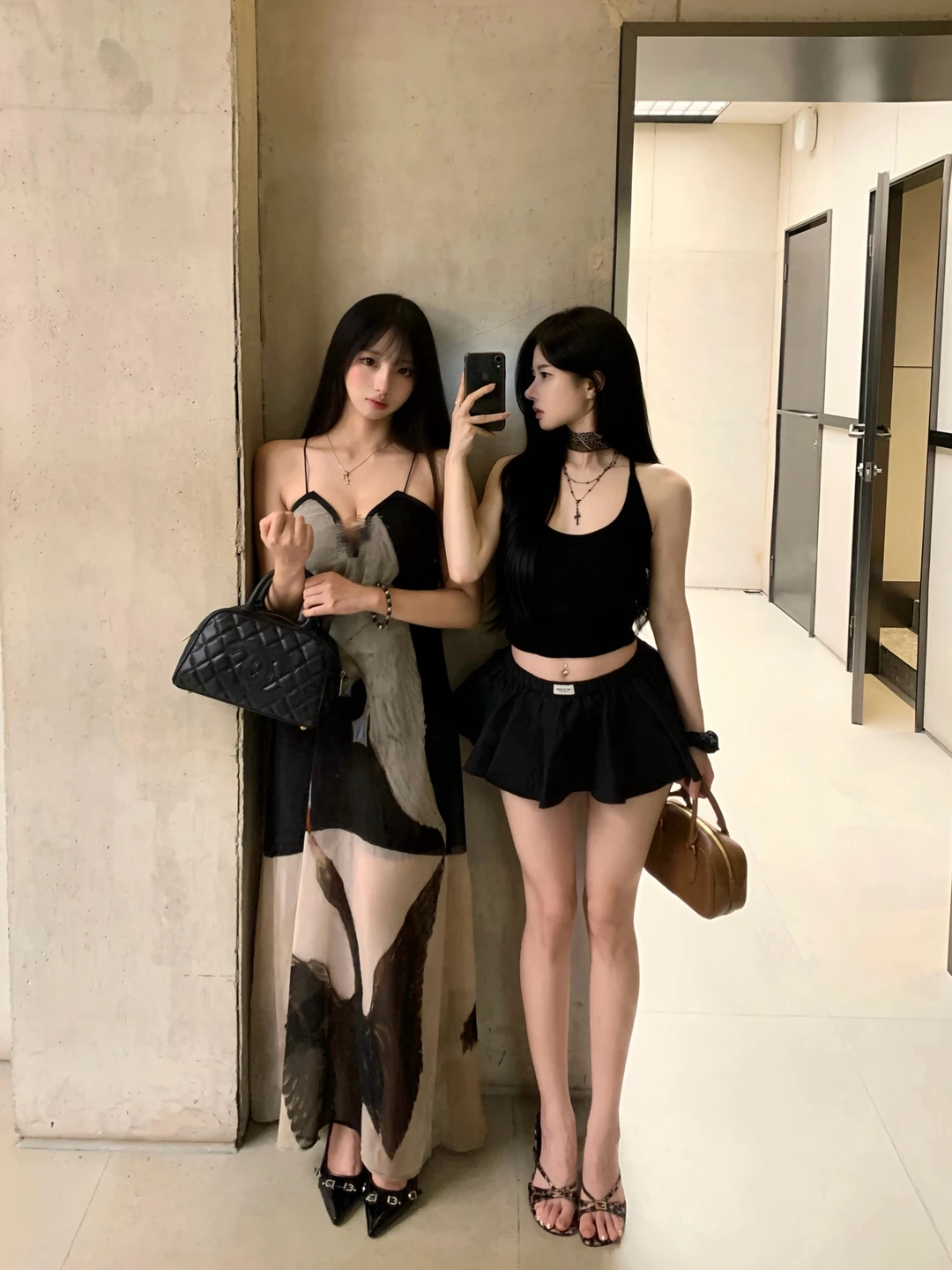 不知道 我们的身材很曼妙