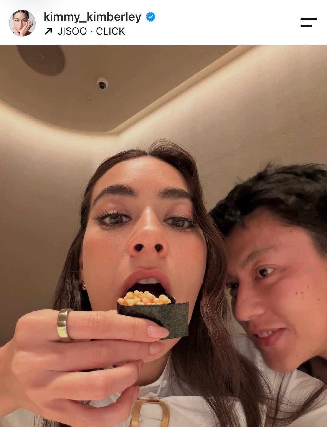 #kimjisoo[超话]#kimmy_kimberley 

最新IG帖子选用了智秀的作为背景音乐🎠
#金智秀click# /#金智秀JISOO新歌MV# ​