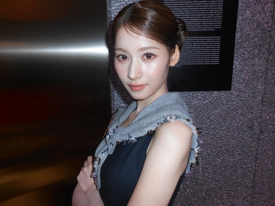 好萌一颗头🤏 Sana ins更新