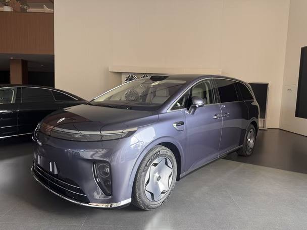 享界V8｜享你所想