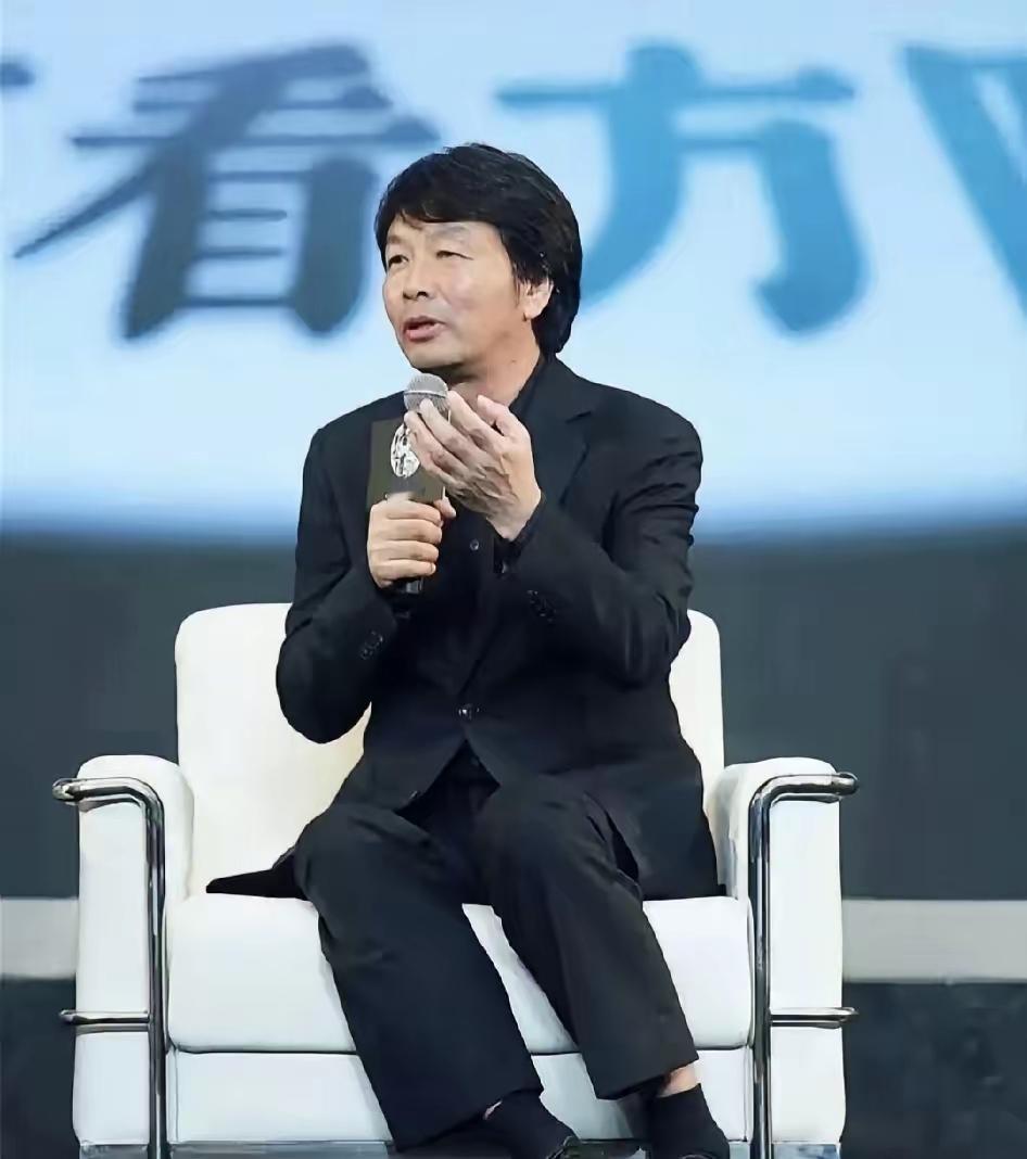 刘震云说：“真正有大福气的女人，婚姻多半都不顺，不是她长得不好，也不是...