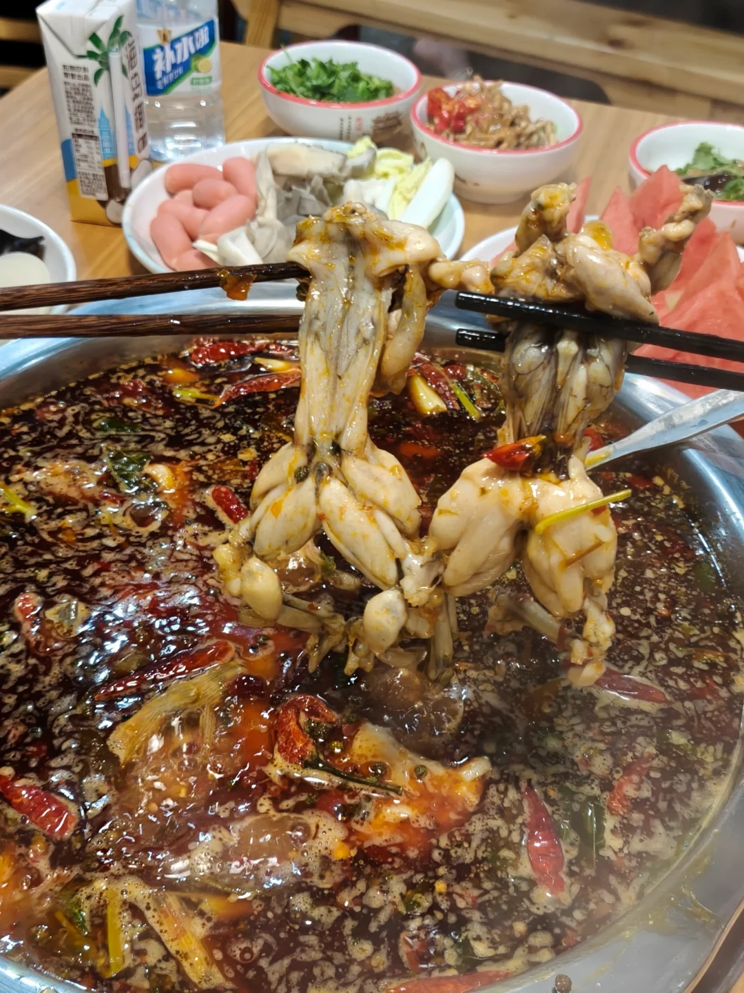 就在樟树林！这家鱼蛙自助太懂吃货了🤤