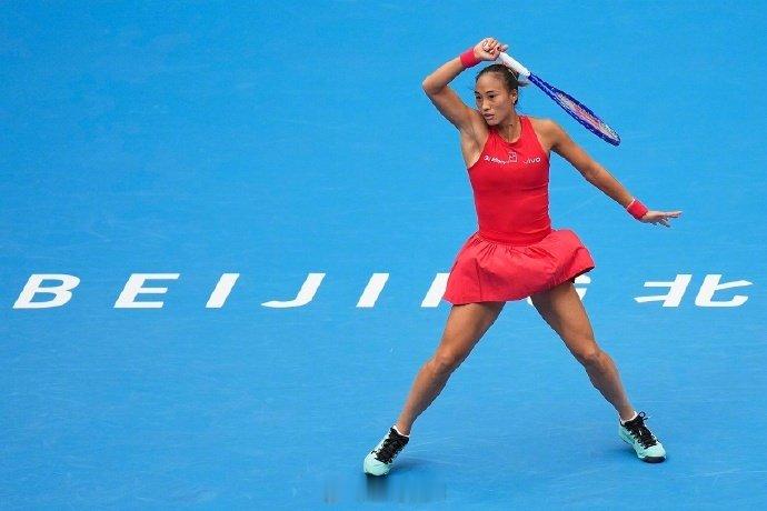 #郑钦文中网女单冠军#
 很牛！郑钦文总会给我们带来惊喜
下一个就是大满贯！ #体育[超话]##郑钦文就差一个大满贯冠军了##郑钦文收获明年澳网的种子席位# ​