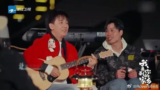 《谁懂独一份吃货浪漫！ 阿牛-Aniuu 拿台州特色美食写情歌，字字都是烟火情话，妥妥椒江专属心动OST。#我来到你的家乡##跟着刘宇阿牛打卡台州椒江#》浙江卫视 的作品 ​