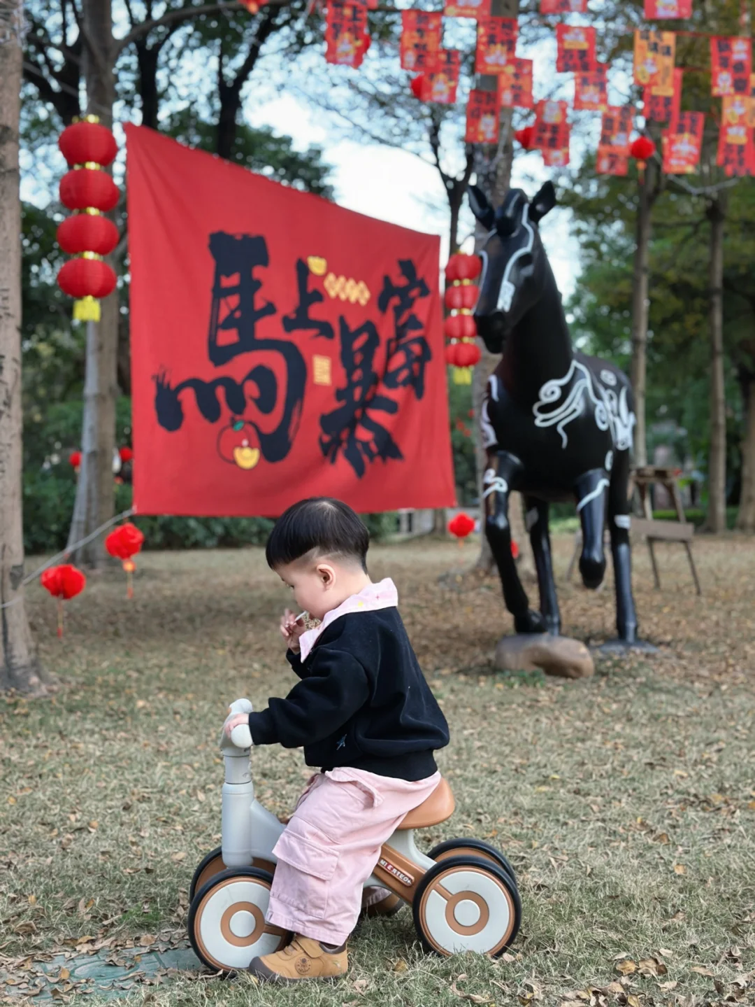 吃完别扔！阿尔卑斯糖纸能抽足金棒棒糖🍭