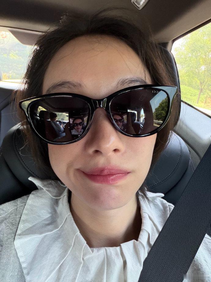 倪妮让宋威龙田曦薇文淇开心点，也太暖心了吧！#倪妮让宋威龙田曦薇文淇开心点##倪妮# ​