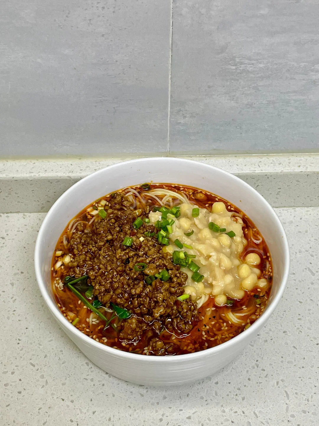 谁能拒绝这份料超足的豌杂面啊，附做法～