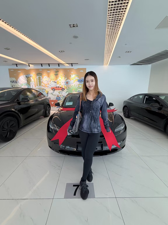 白露 提车快乐🎉