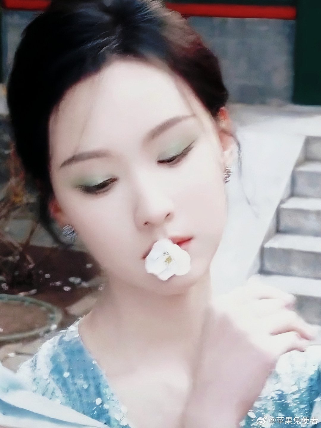 青山绿水|自修
#陈都灵# ​ ​