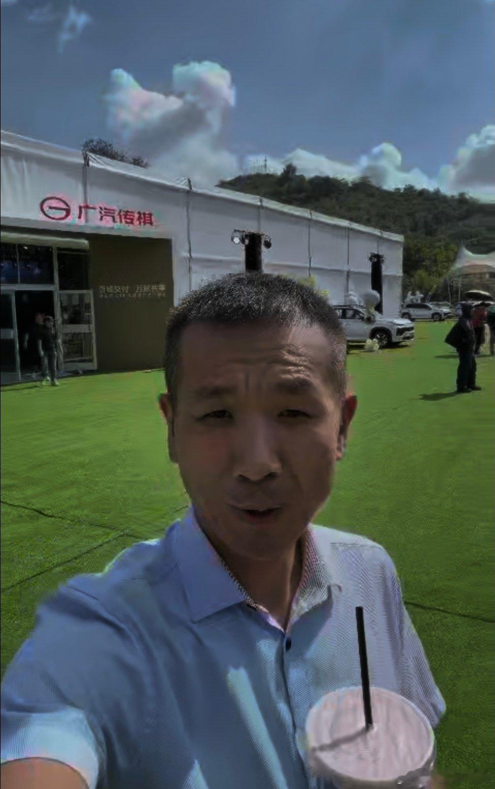 ·越级宽敞.98万起的诚意定价，越级宽敞空间，是很值得考虑的家用SUV选择 ​