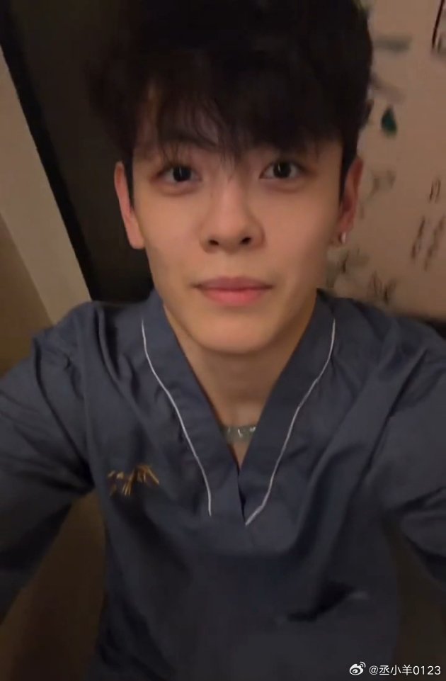 #杨舒予[超话]# 喜欢杨舒予的第288天“想念自家杨的一天”啦[爱你] ​