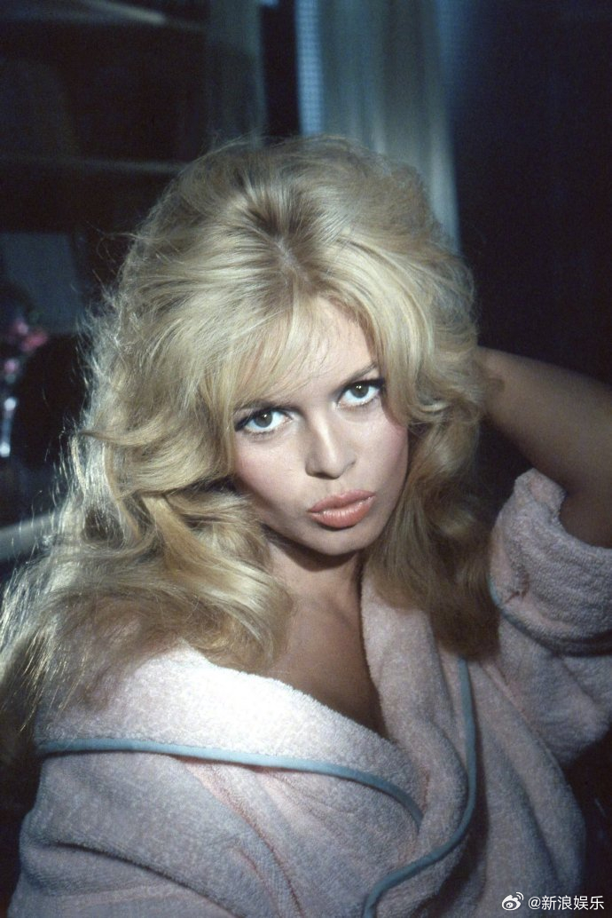 据法新社报道，法国传奇演员碧姬·芭铎去世，享年91岁。​​​碧姬·芭铎...