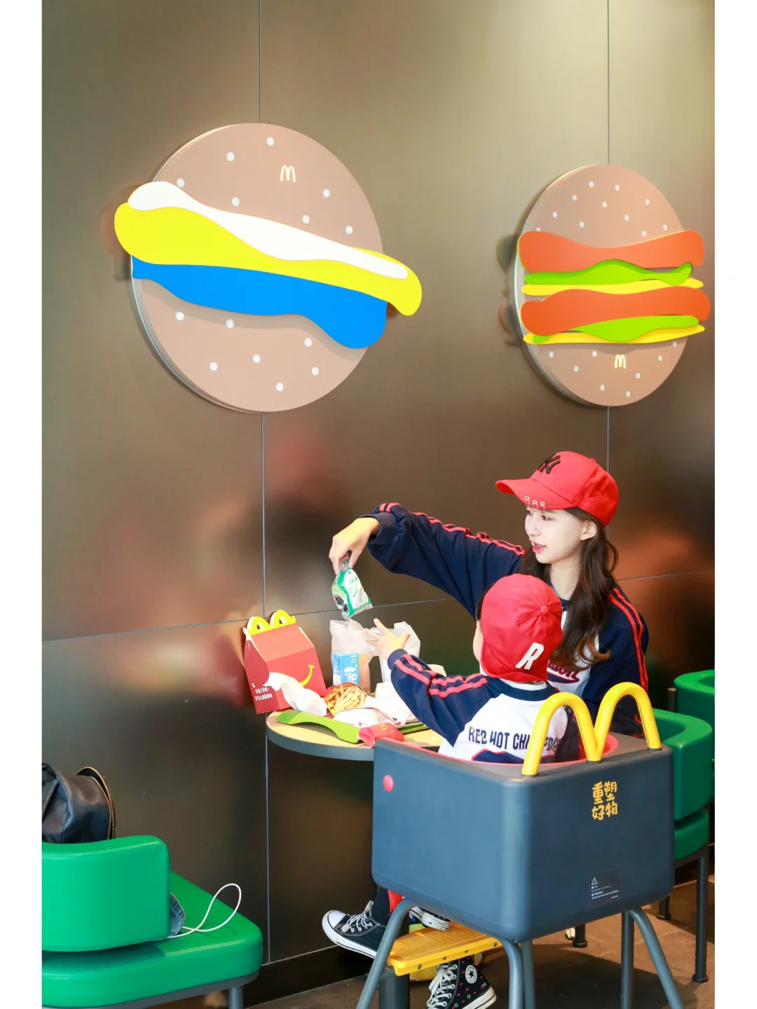 武汉溜娃｜全国首家太空主题亲子餐厅它来了