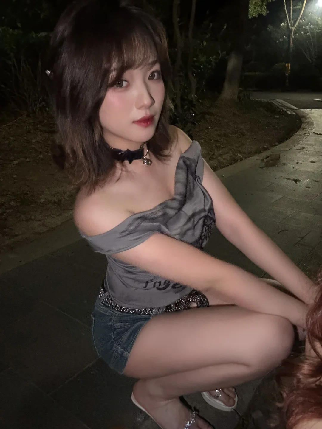 短发御姐