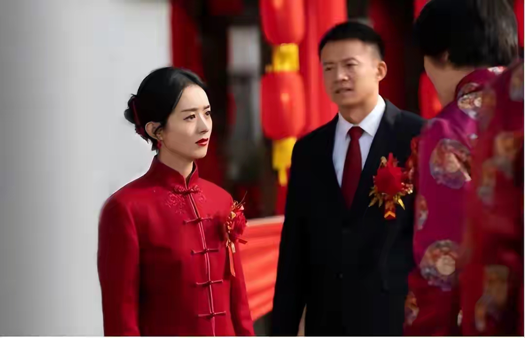 这是不是代表着一种新的态度？还是说，现代年轻人对“婚姻”这个传统枷锁的...