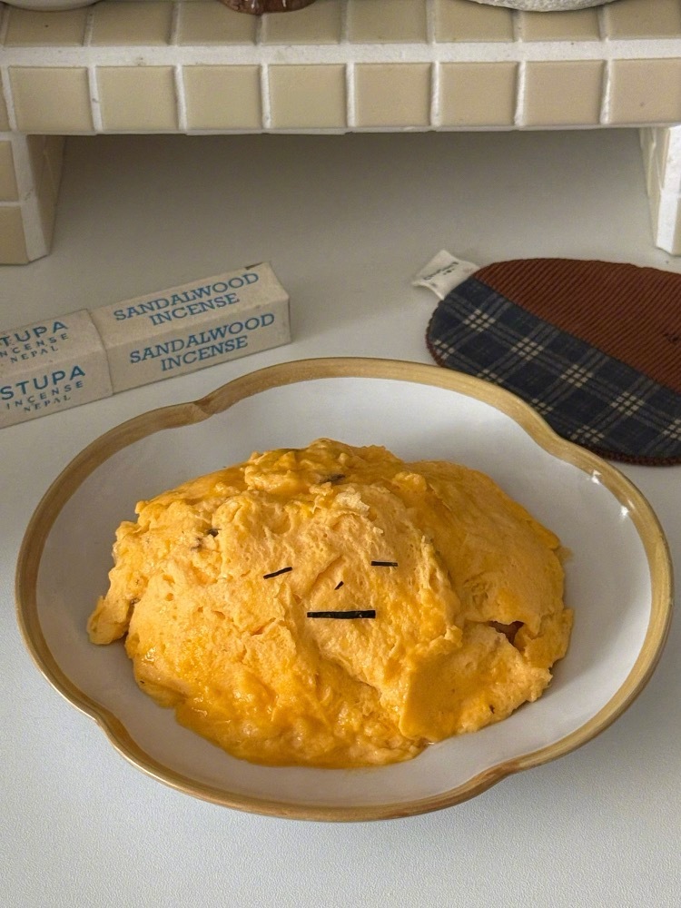 （๑⃙⃘´༥`๑⃙⃘) 𐂐 ჻蛋包饭拯救粗糙蛋包饭只需海苔和番茄酱[馋嘴] ​​​
