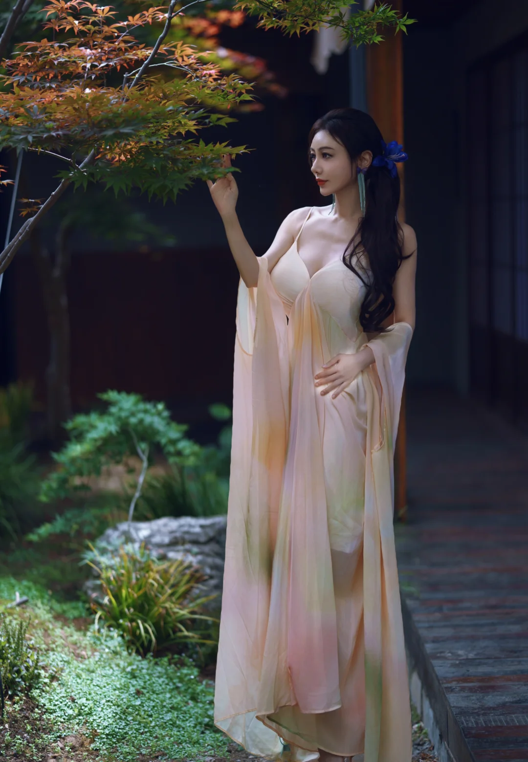 自在东方美