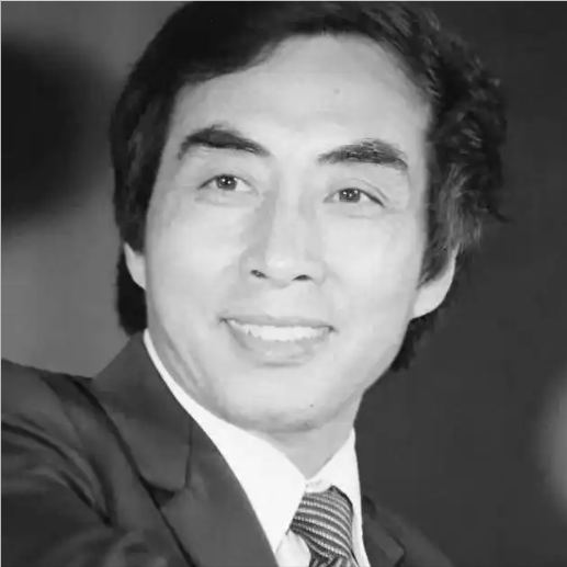 突发！不到24小时，六小龄童也发布讣告：我的老师“南派”猴戏艺术代表人物之一章金云，因病医治无效，享年84岁。

早上还没从敬一丹去世消息缓过来，又有一名老艺术家也去世了，9月13日上午，六小龄童通过社交平台发布讣告，字里行间满是哀痛。

他在讣告中写道，章金云是当今杰出的“南派”猴戏艺术代表人物之