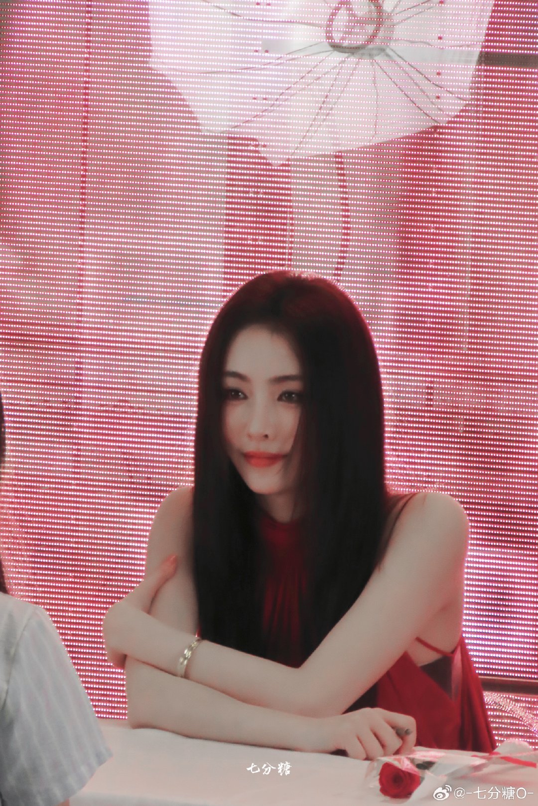 #许佳琪[超话]#如此美丽 ​