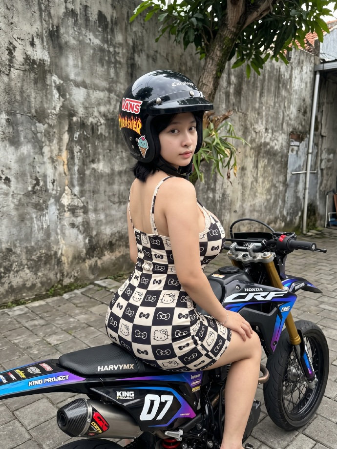 这车油耗高吗？ ​
