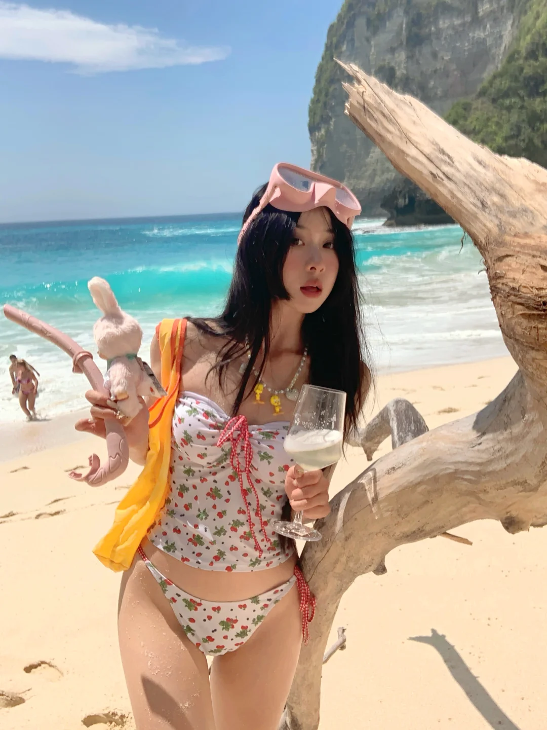 在海岛拍到了很ins的照片🍍🍒🫧🫐