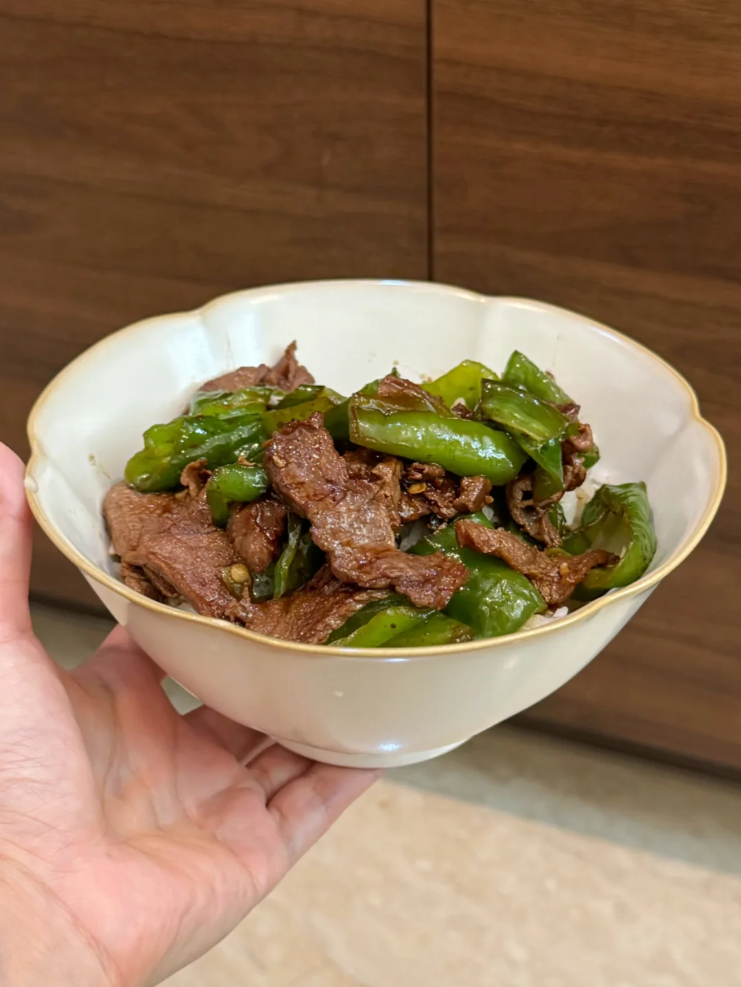 普普通通的日子里吃到了好吃的小炒黄牛肉