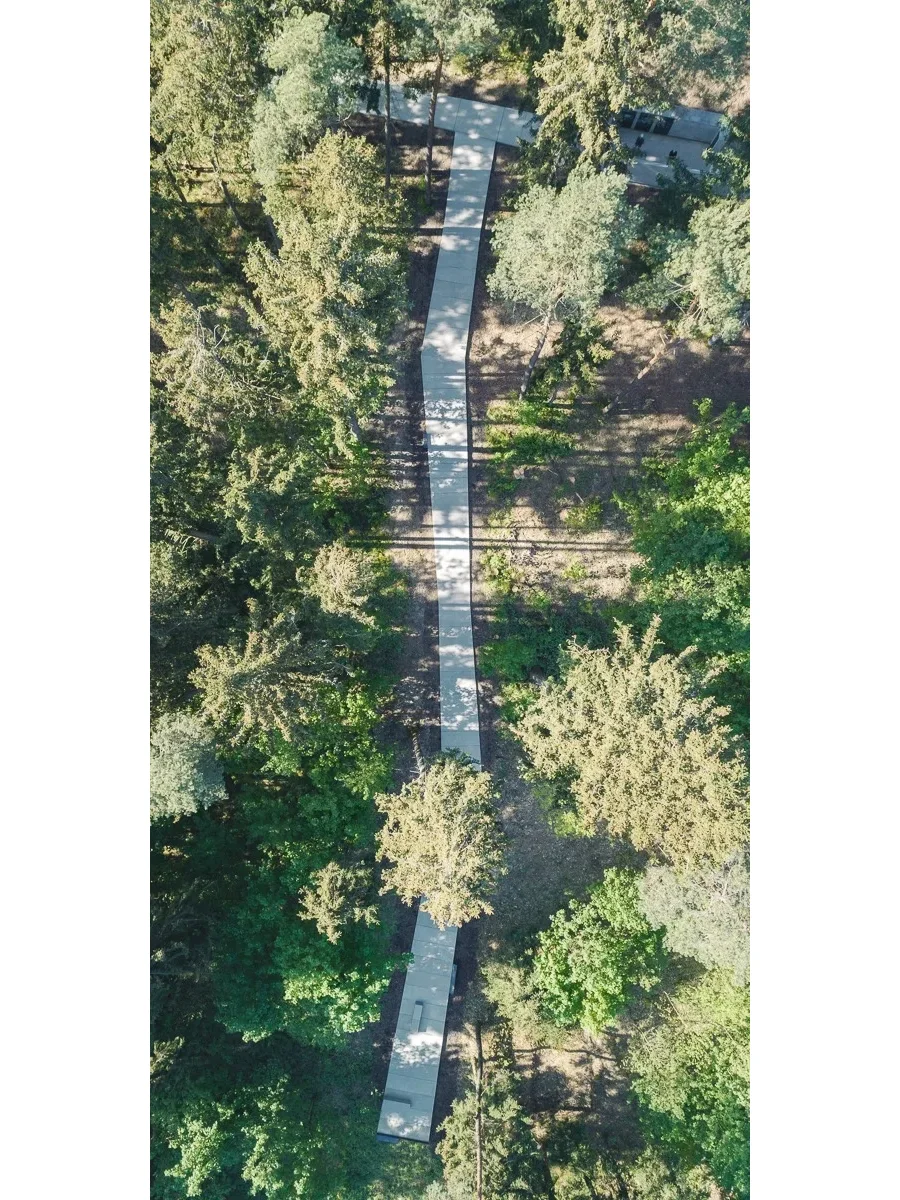 德国米尔道夫哈特纪念园
