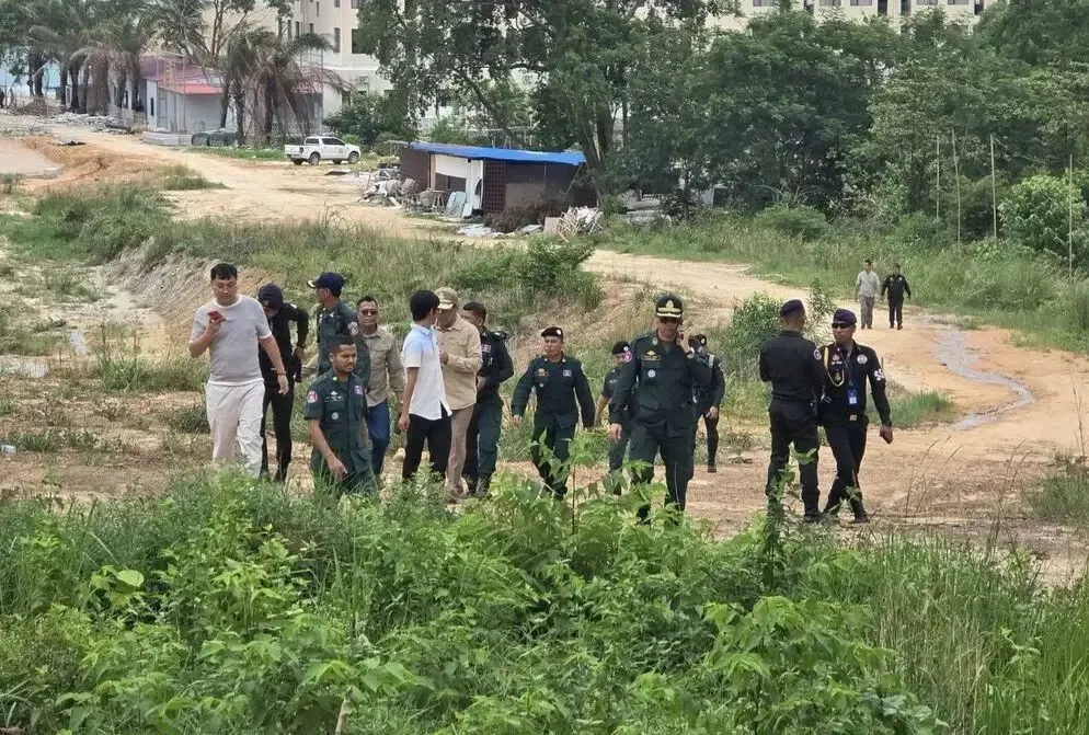 死灰复燃，柬埔寨又逮捕到33名中国籍涉电诈人员，境内大型电诈中心已基本清除，电诈活动转向更小更隐蔽场所更难抓捕，建议直接枪打出头鸟就地正法了，保证药到病除！