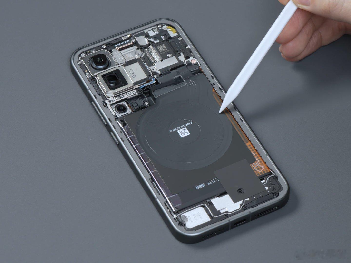 小米 18 Pro Max 拆解 ​