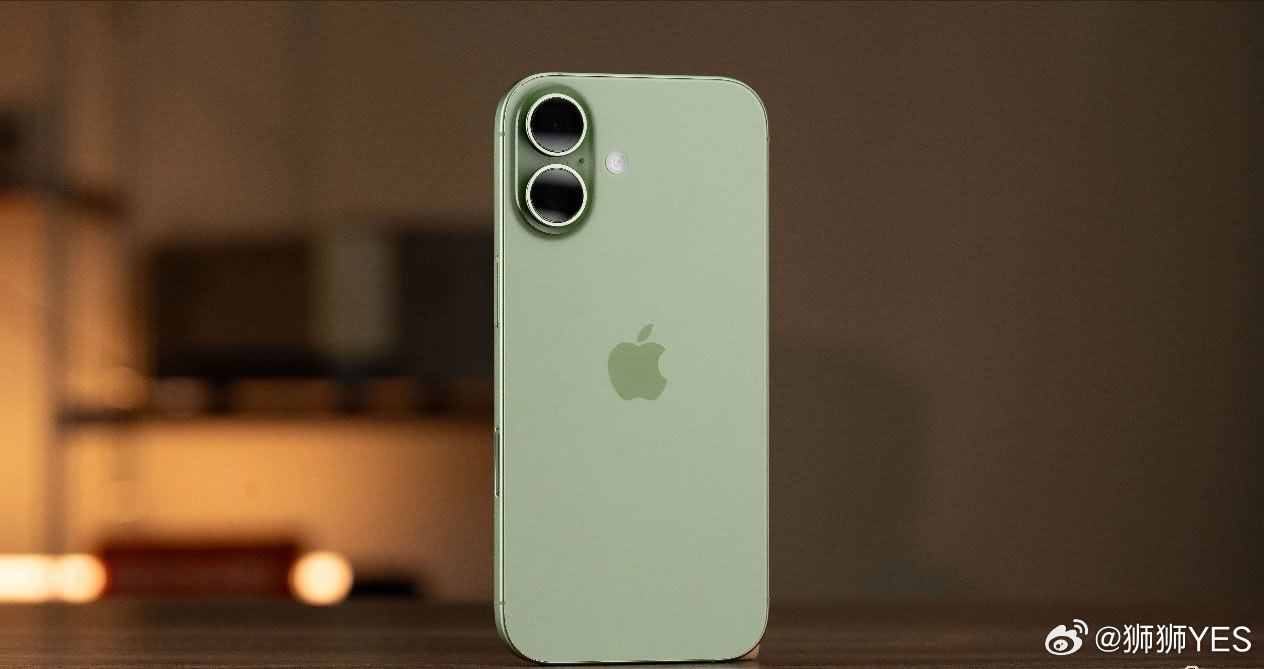 结合线下商户反馈来看，二手iPhone17涨价不是商户刻意炒作，是产...