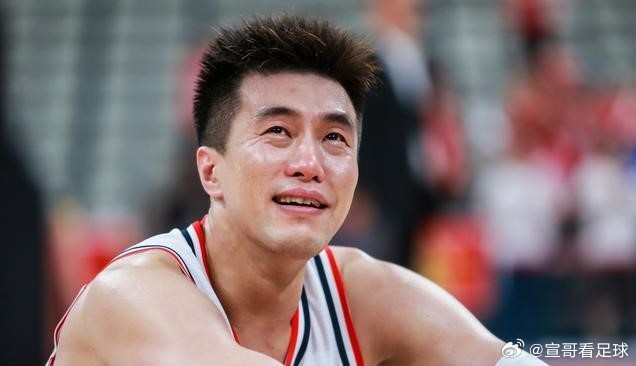 胜负终会泛黄，热爱永不落幕：郭艾伦告别广州，33岁老将的无奈与体面！ ...