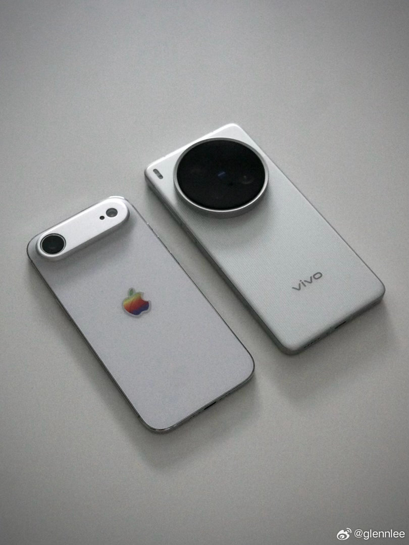 iPhone Air & X200 Ultra
双持
互补
#iphone air##vivo x200ultra# ​