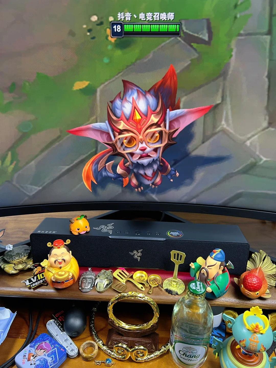 T1 Zeus 冠军纳尔炫彩！有点蠢萌！