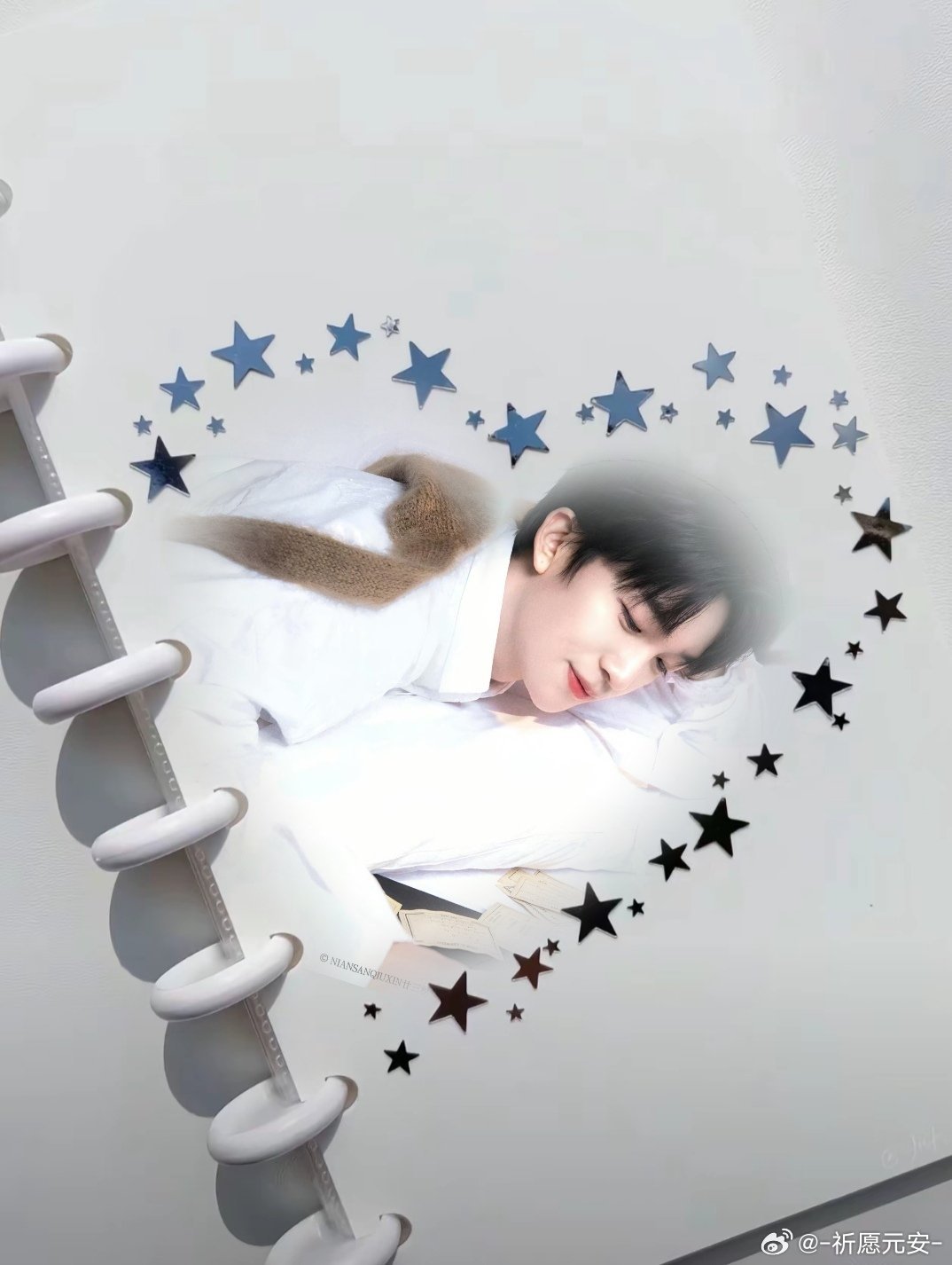 你让爱一点一滴汇成河 在心里时时刻刻流淌着
#黄子弘凡[超话]##黄子弘凡你让爱一点一滴汇成河# ​