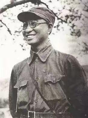 午后说书话说1928年冬，上海滩局势波谲云诡，国民革命军少将参谋长张云...