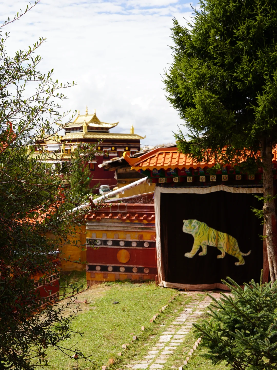 黄河第一湾守护者｜索克藏寺，藏在云端的信仰