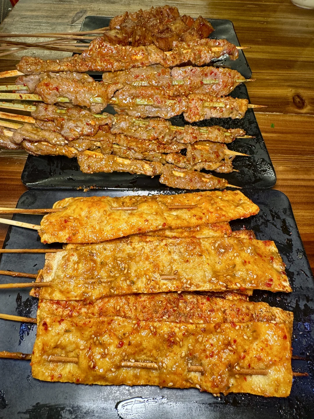 柳州路边的破烂小店｜果酱烧烤真顶！