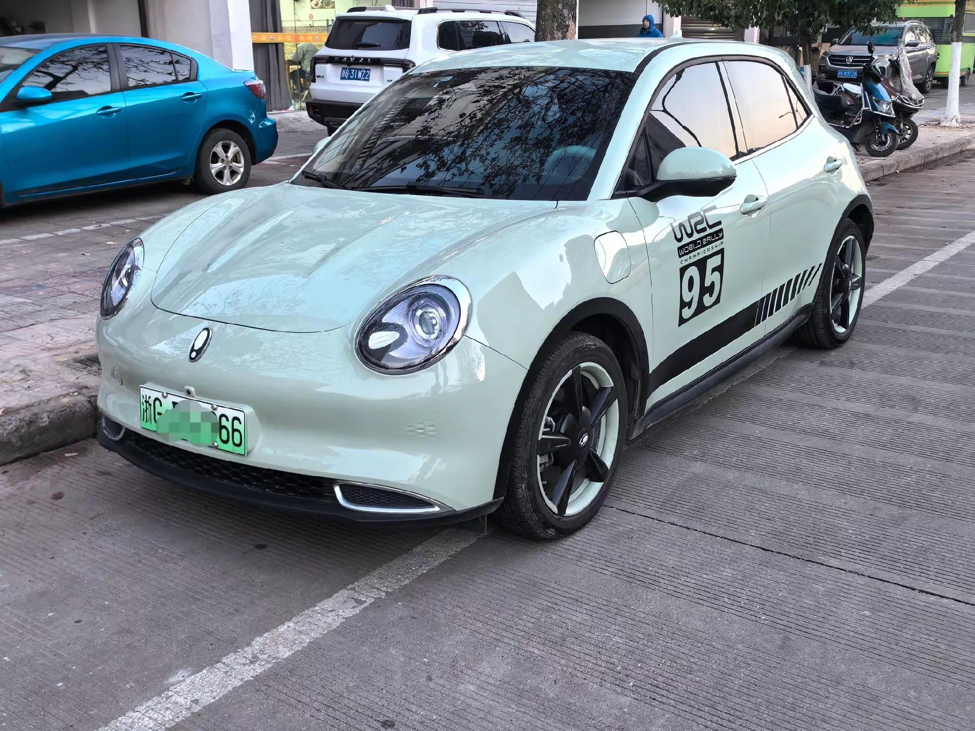 欧拉好猫改色改装方案分析    老婆的代步车改一下，实现孩子的“赛车梦”