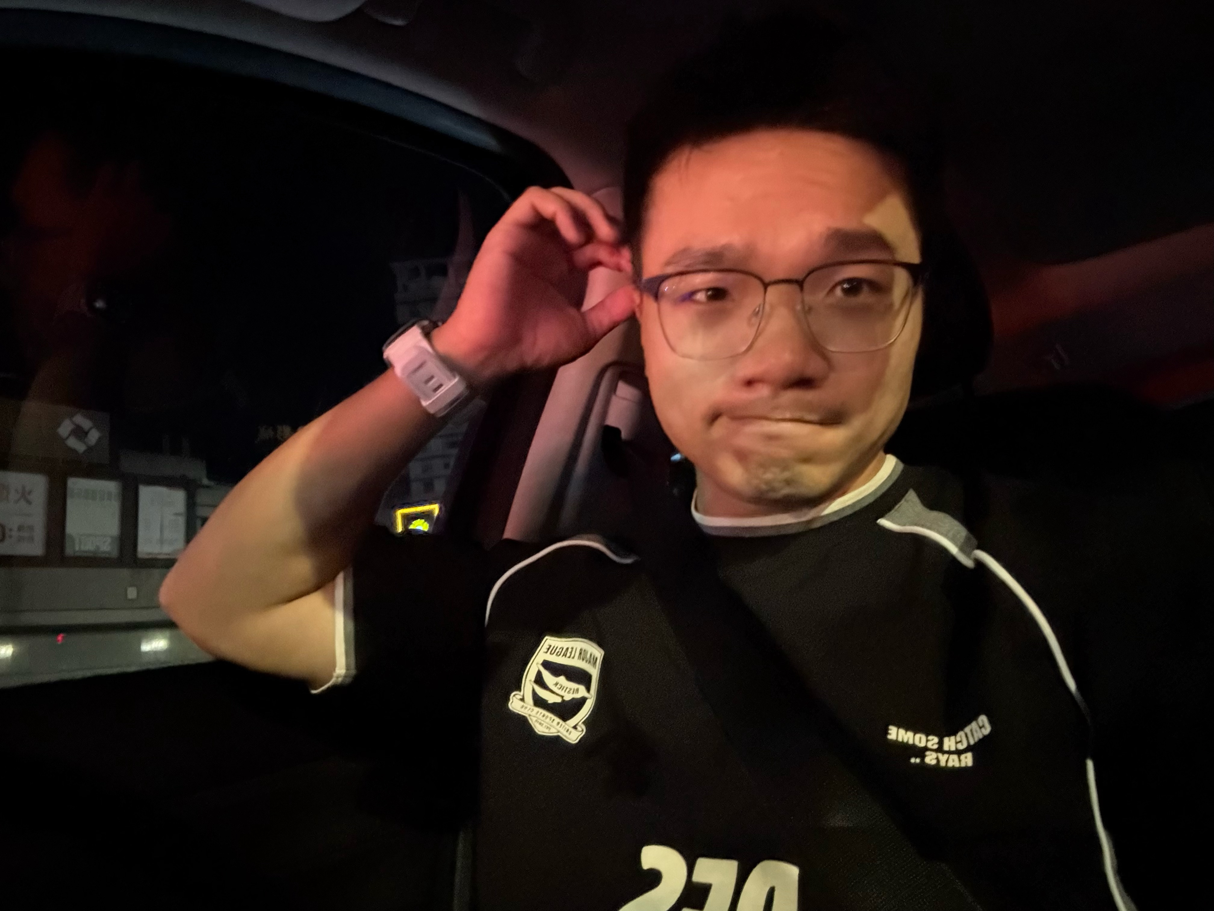 今天也是摩的司机😶 ​​​